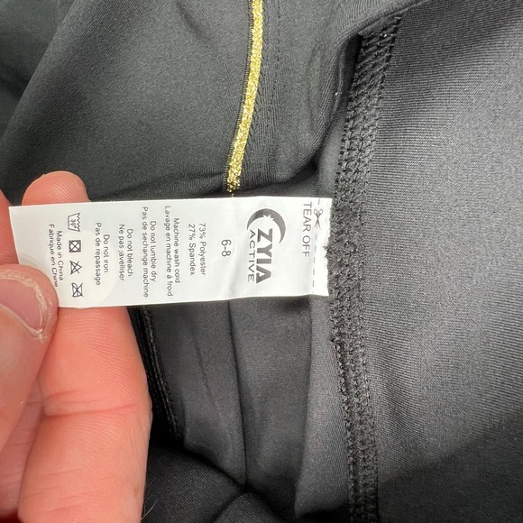 Zyia Light N Tight Leggings Women 6-8 Black Gold Reflective Hi- Rise 7/8 24" New - Picture 9 of 10